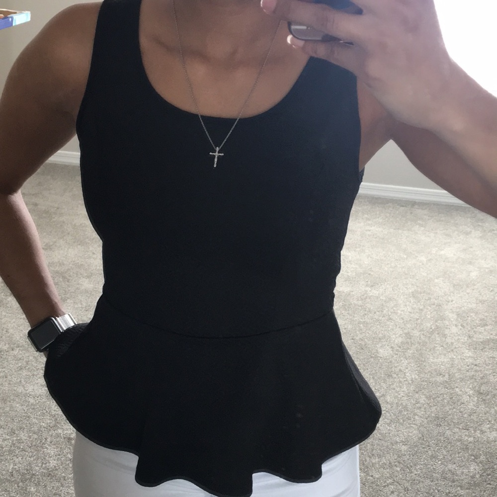 Textured peplum shirt with bow